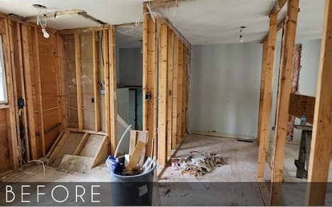 St. Albert bungalow dining area before renovation